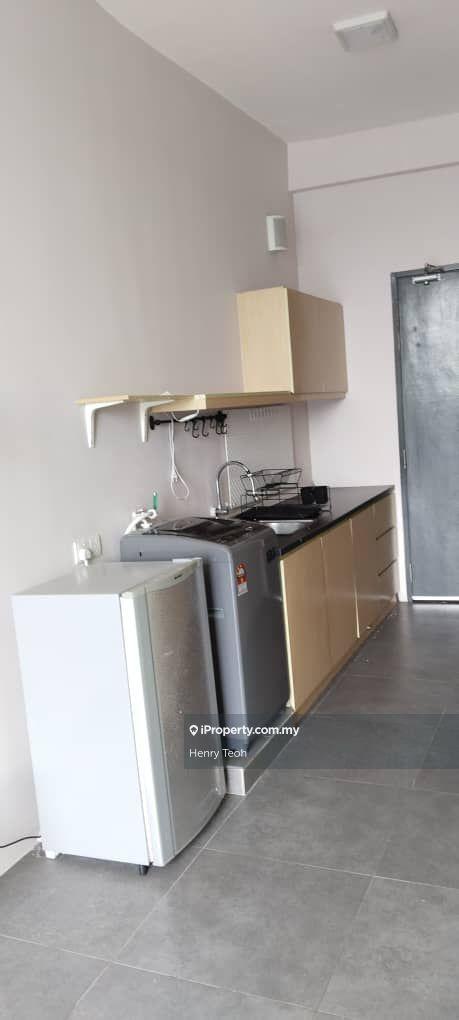 Fully Furnished Studio unit ( Actual Photo )