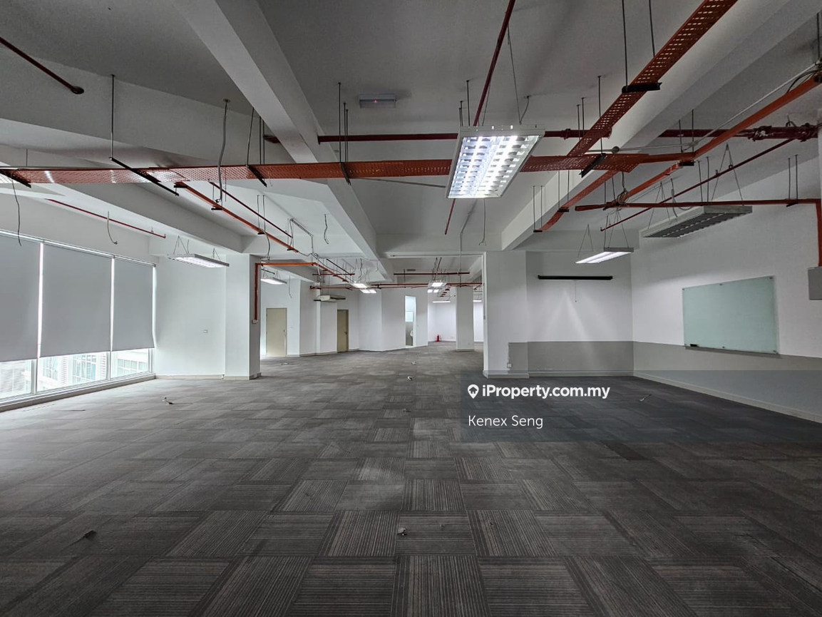 Ara Damansara Office Adjoining Lot for Rent