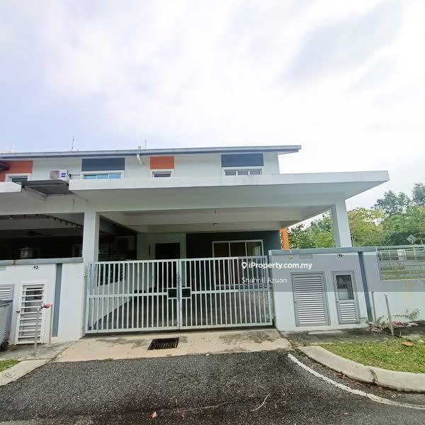 Double Storey Woodbury @ Mahkota Hills, Bdr Tasik Senangin For Sale