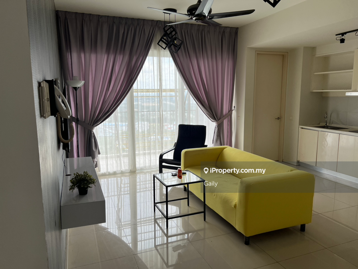 Resort condo near amenities well maintained unit good facilities 
