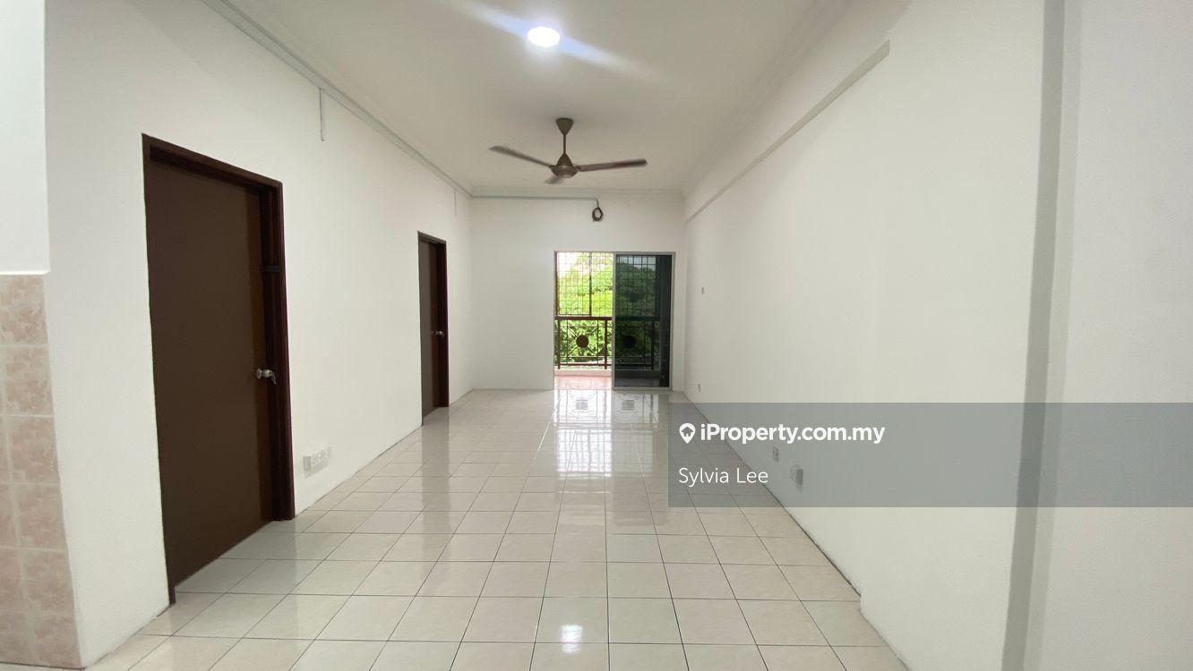 3 Bedroom Freehold Apartment in Mahkota 1 for sale