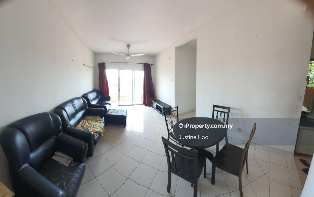 Apartment, near to Bandar Puteri Puchong, LRT