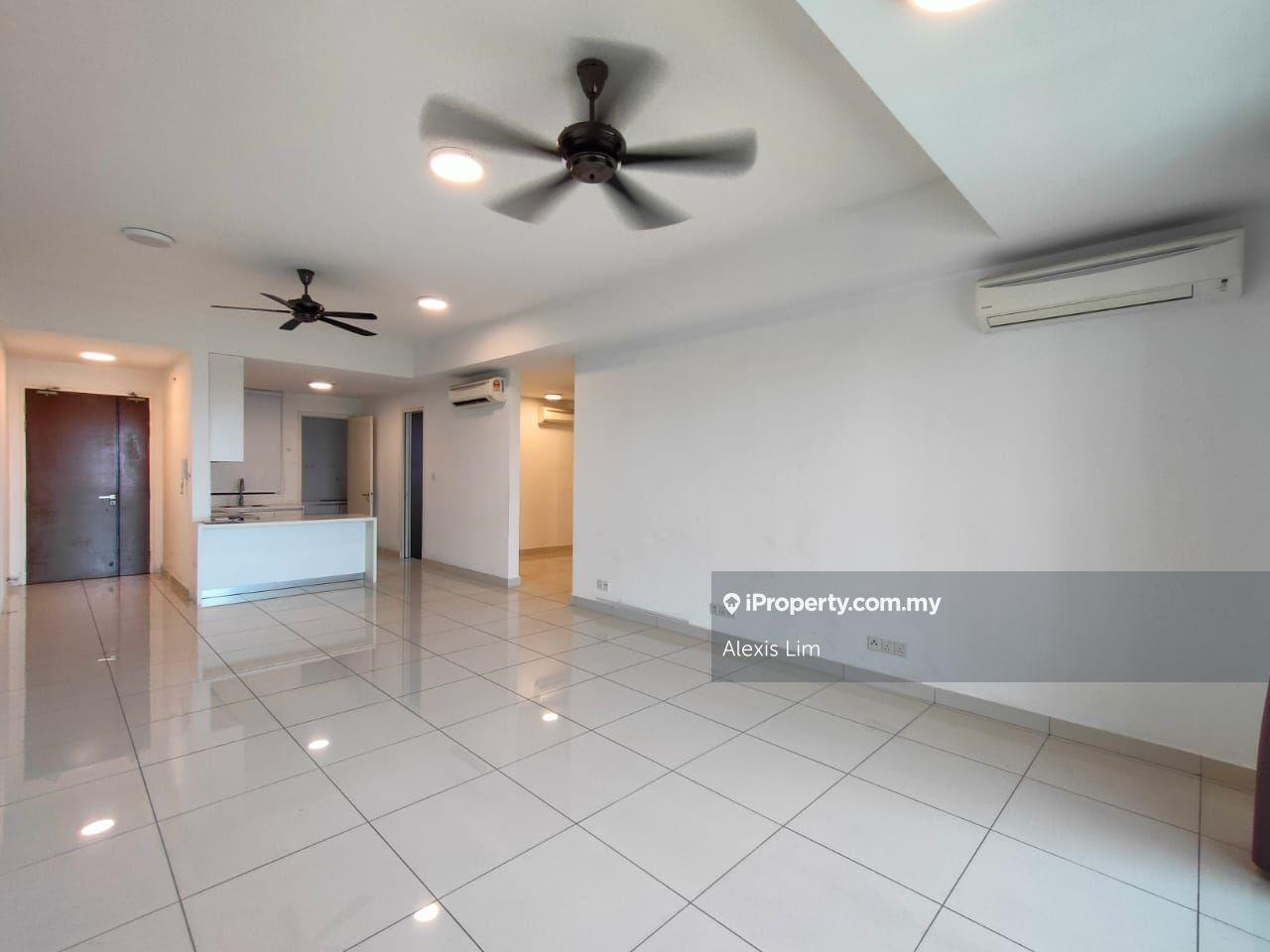 Corner Duo Key Residence @ Isola right next to Empire Subang