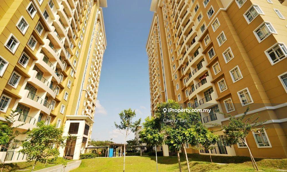 Super Hot Ixora Apartment Bukit Beruang MMU nr Ayer Keroh