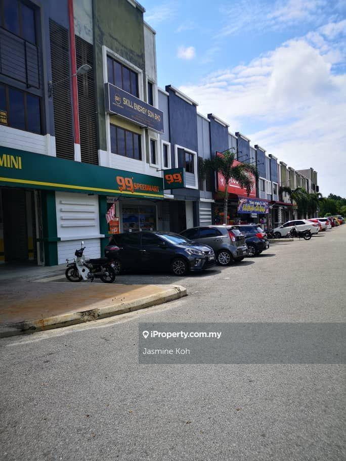 3 Storey Shop For Sale - Big Corner Unit