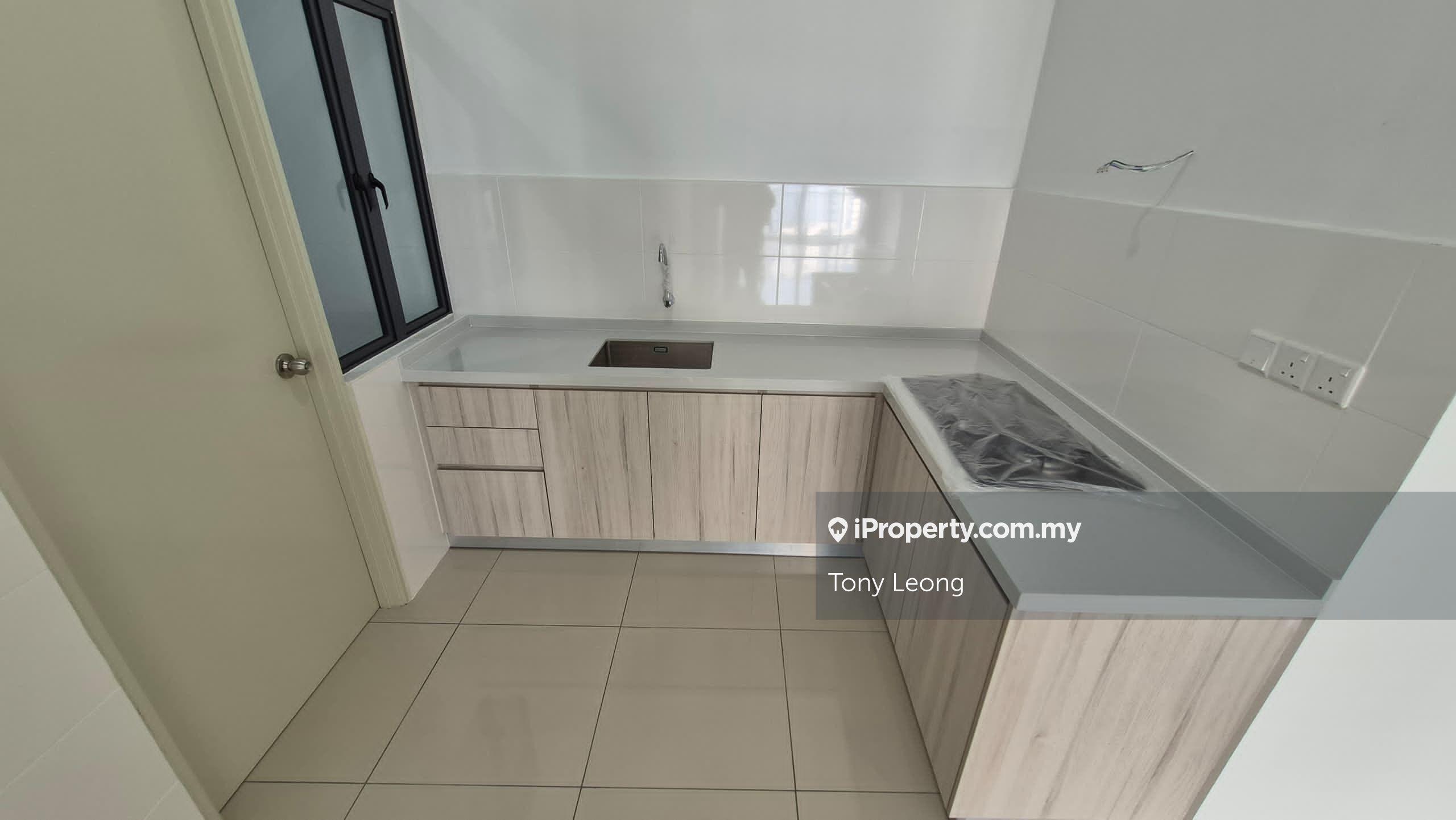Topaz residence condo for rent