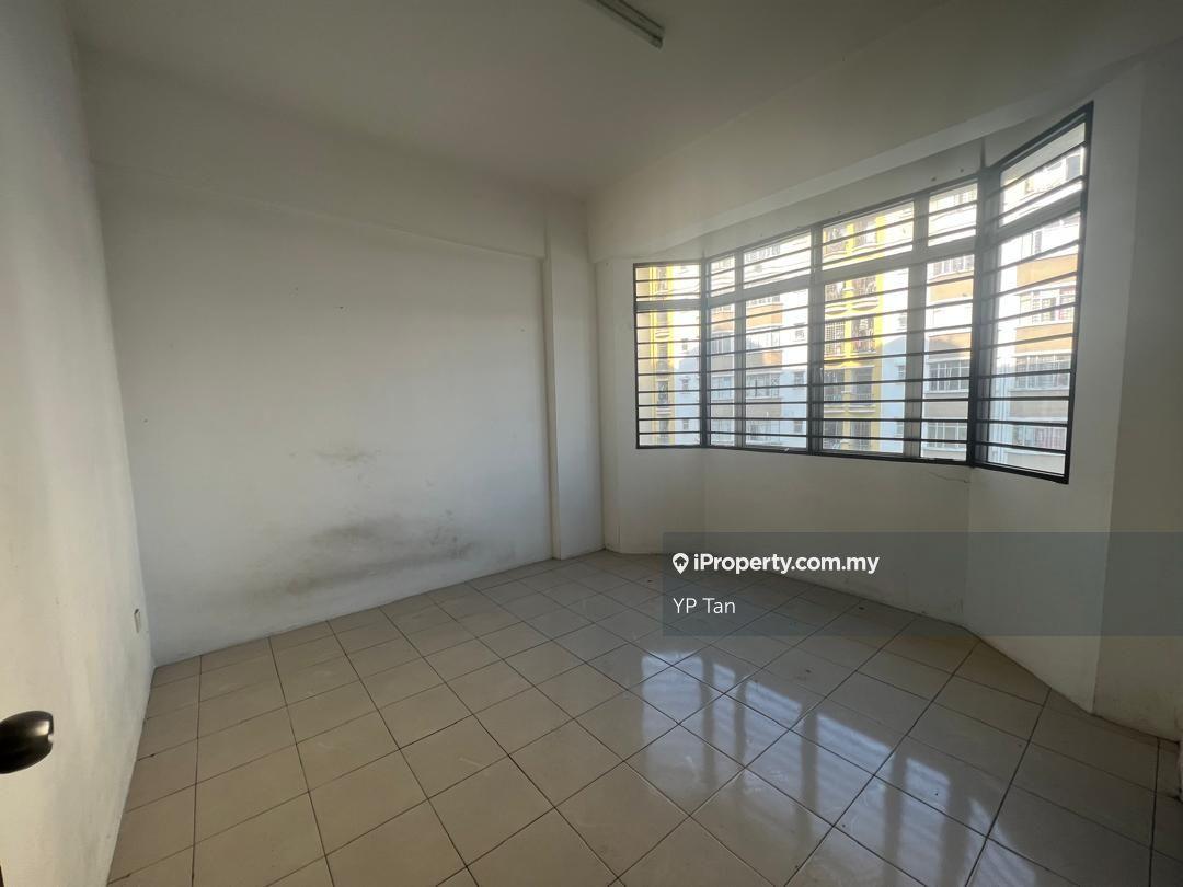 Villams For Rent