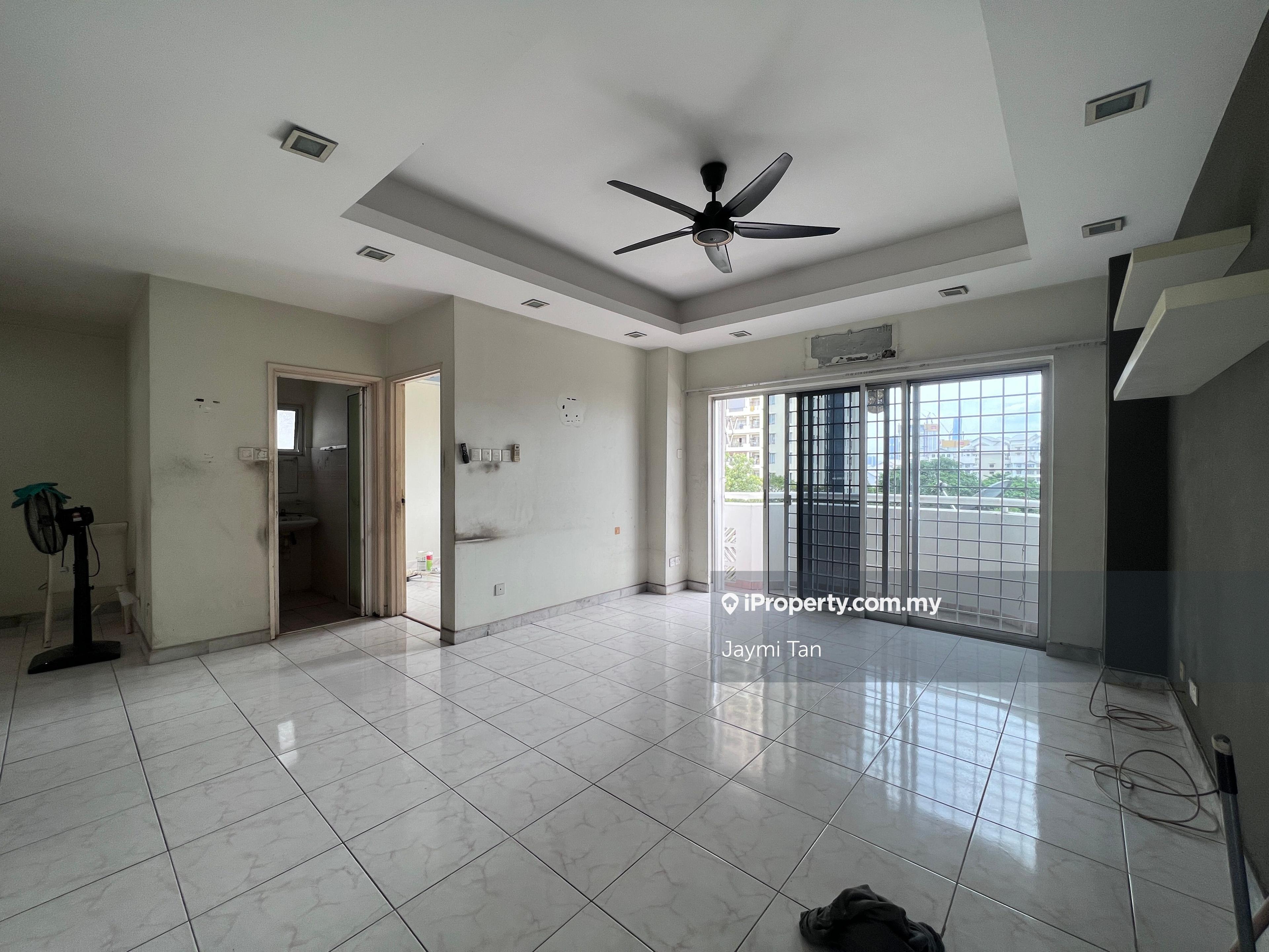 Super cheap good condition condominium at Cheras for sale