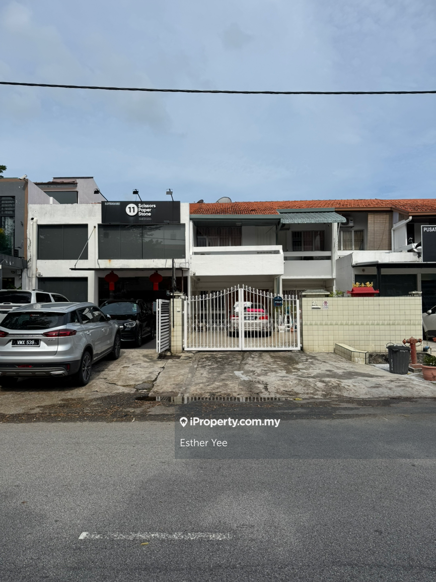 Ss2 2.5sty commercial terrace for sale