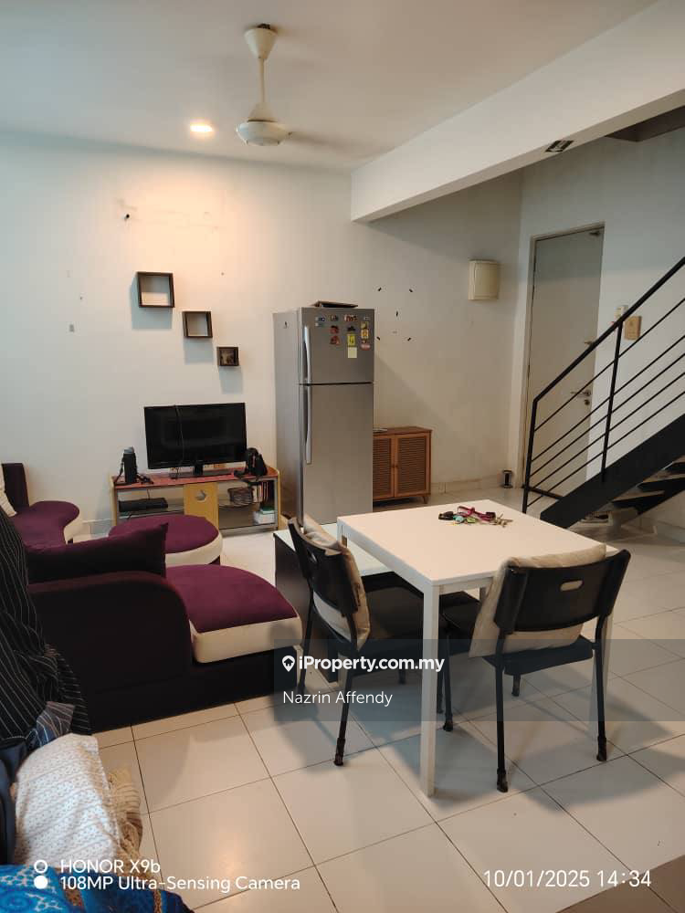 Fully Furnished Duplex Loft Apartment in The Domain 1 @ Neo Cyber