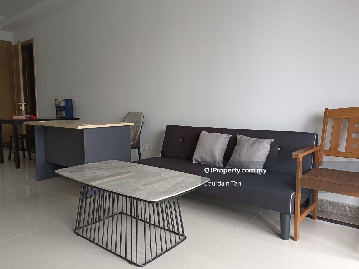 Rnf/ walk to ciq/ 2900 nett/ 2bed/ fully/ 1cp/ Brand New Unit