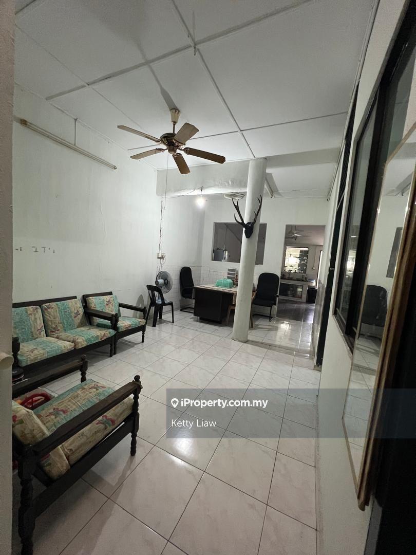 Below Market value For Sale Single Storey House, Taman Tema Putatan