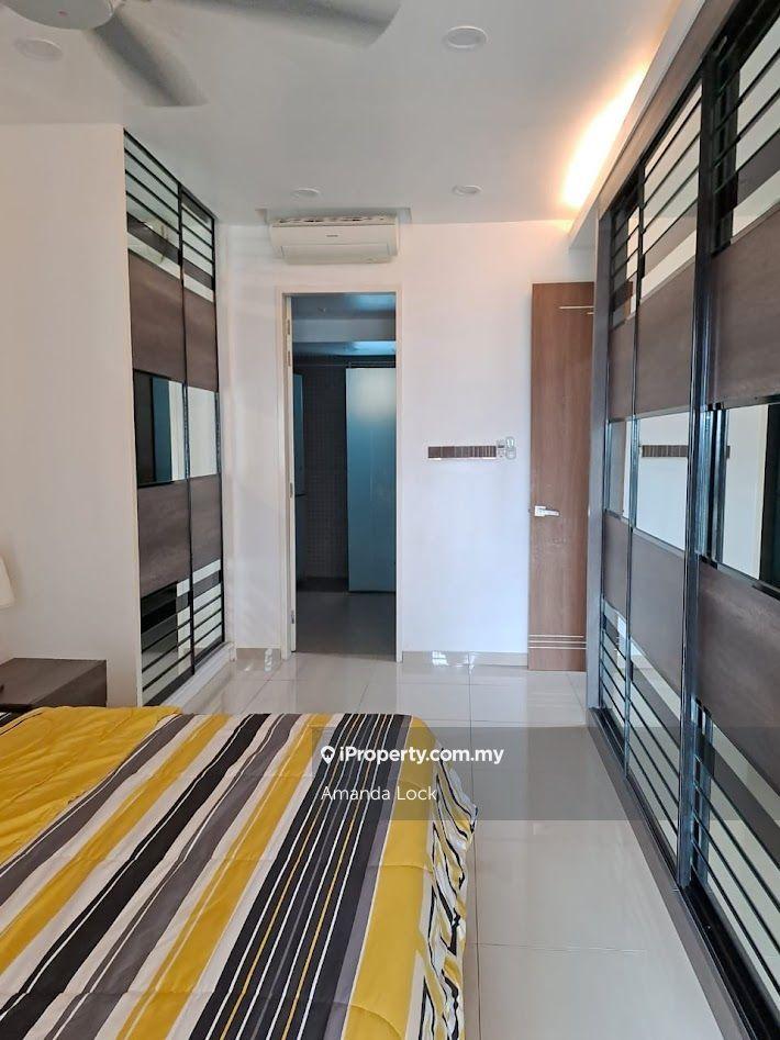Paragon 3 fully furnished private lift nice furnishing equine park
