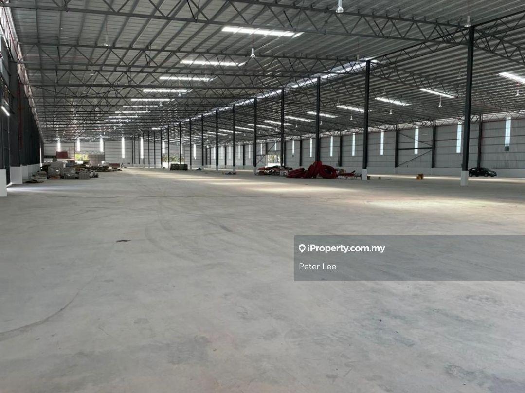 Warehouse for rent