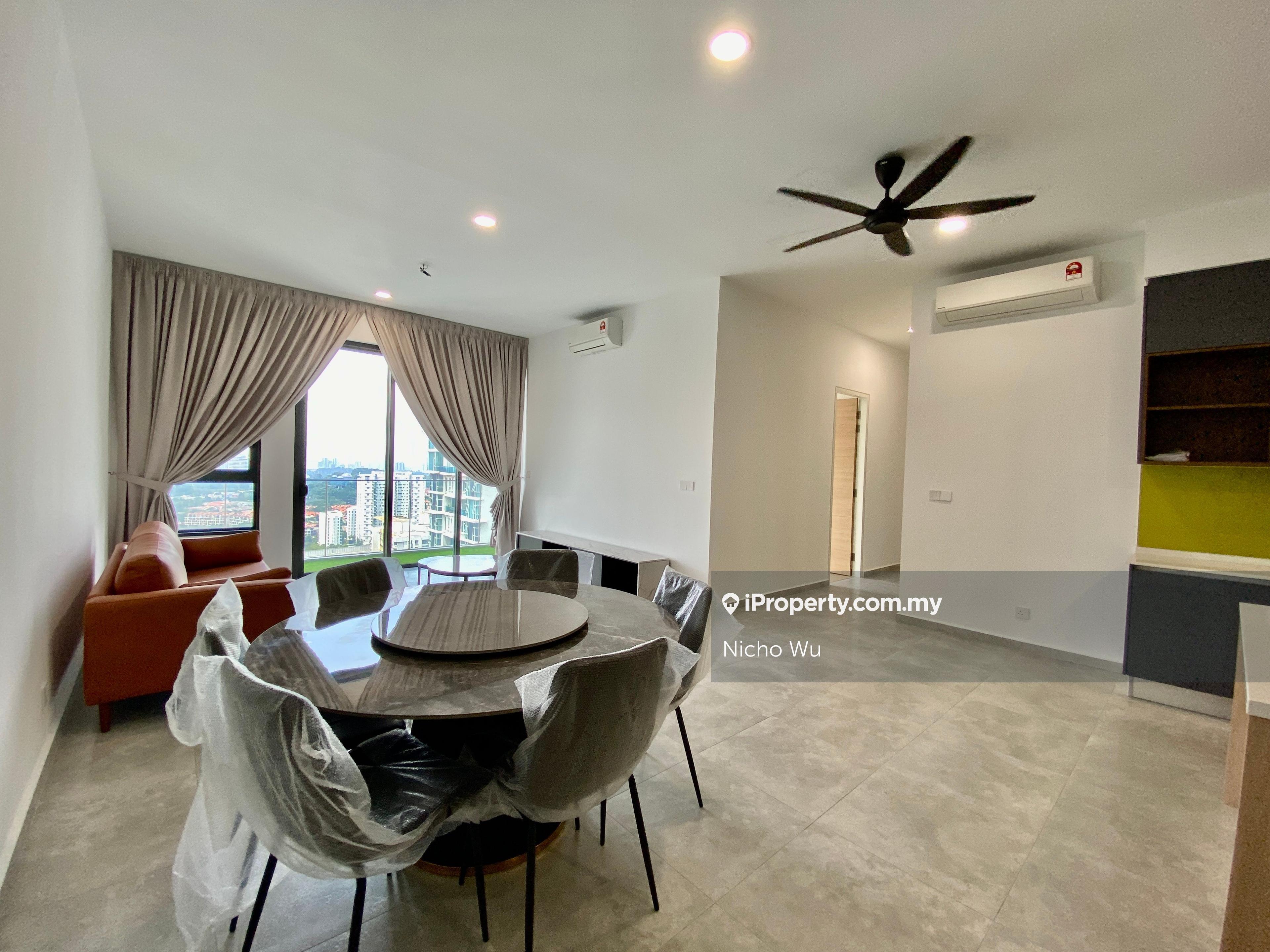 High floor unit ready move in 