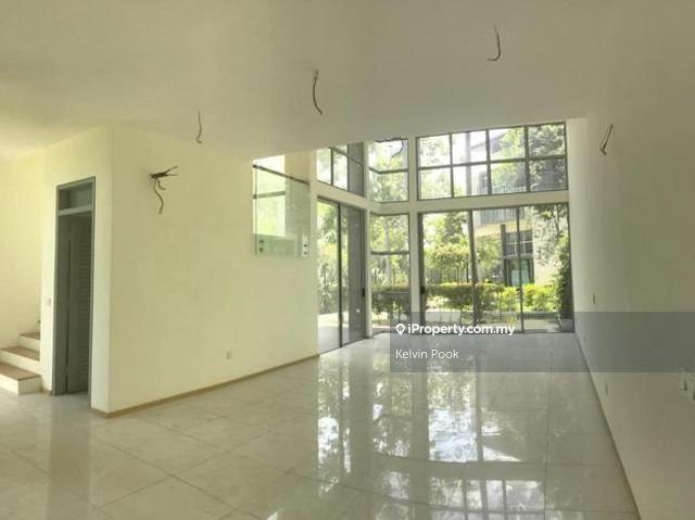 Below Market Schubert End Lot Superlink In Symphony Hills Cyberjaya