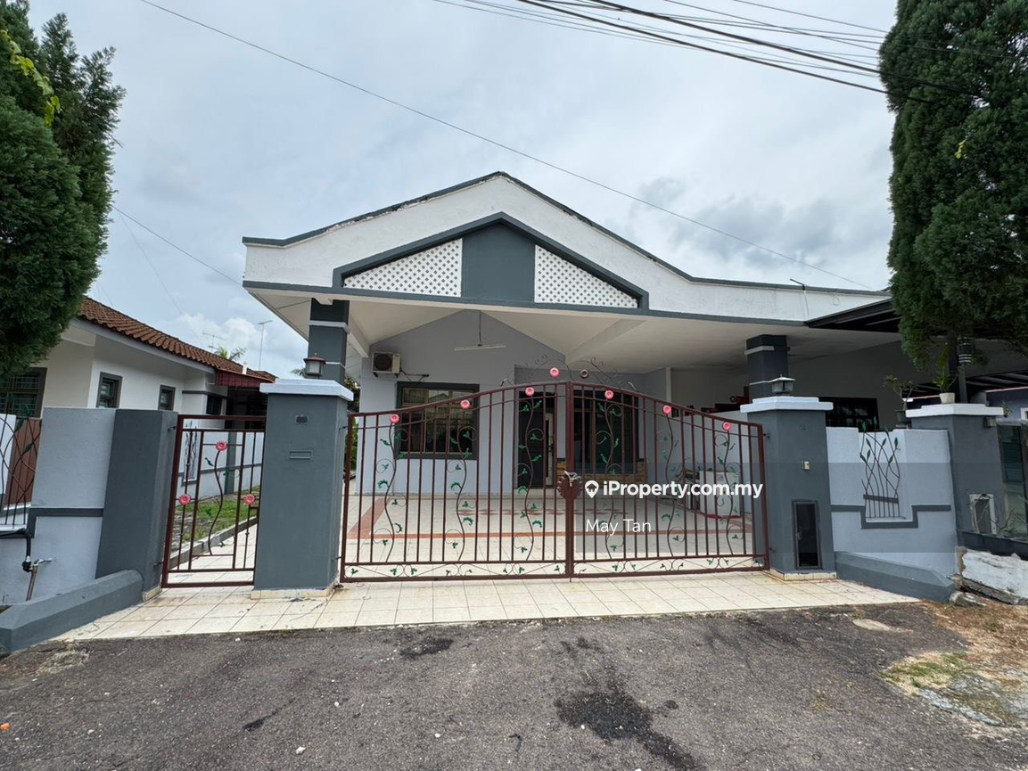 Single storey Semi d cluster/Taman kiaramas