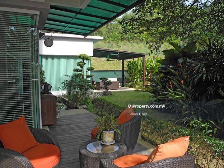 Beverly Heights, 3 Storey Semi-D, End Lot