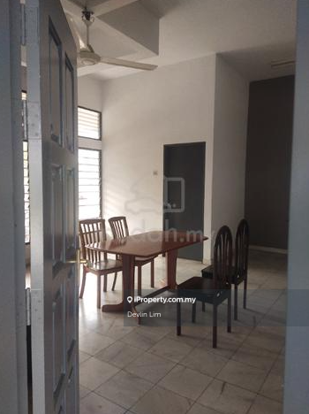 Rare Unit ! Prime Location at Jalan Kelawai  ; Opposite Gurney Plaza 