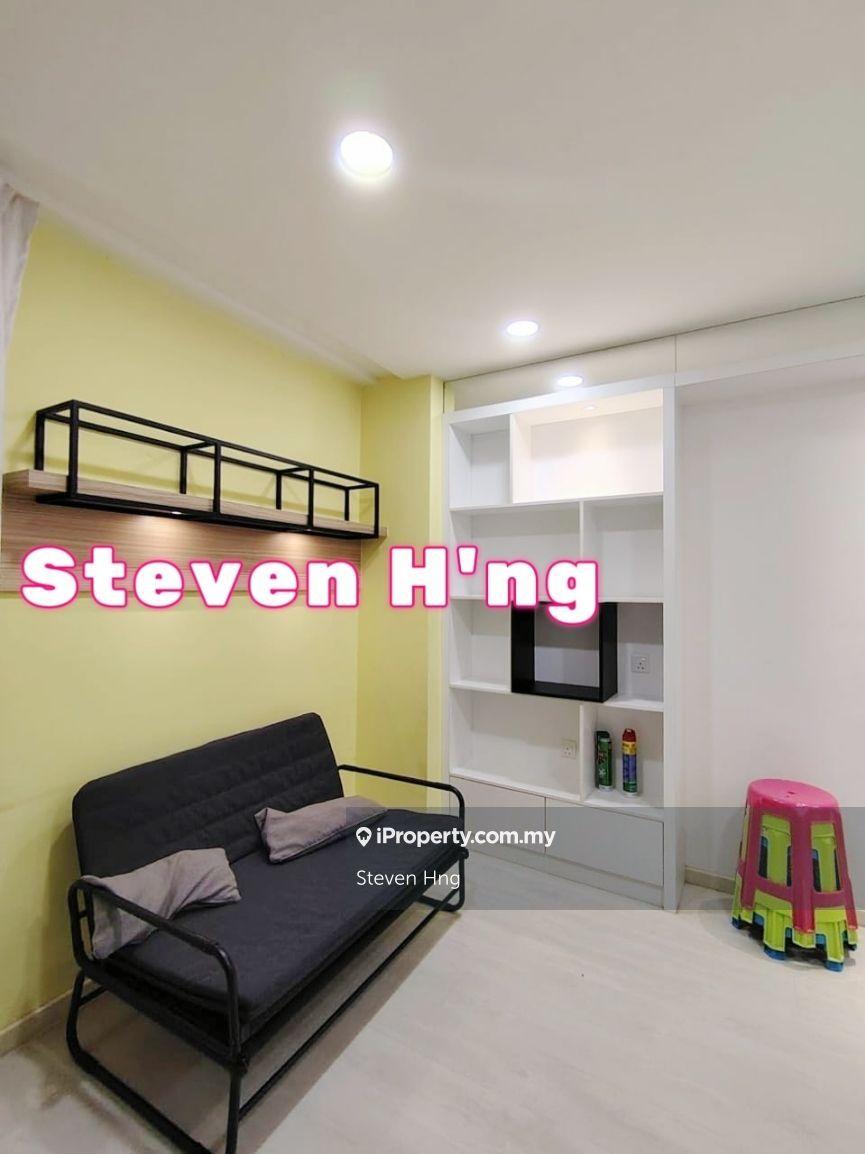High floor above 25th full furnished 1 car park