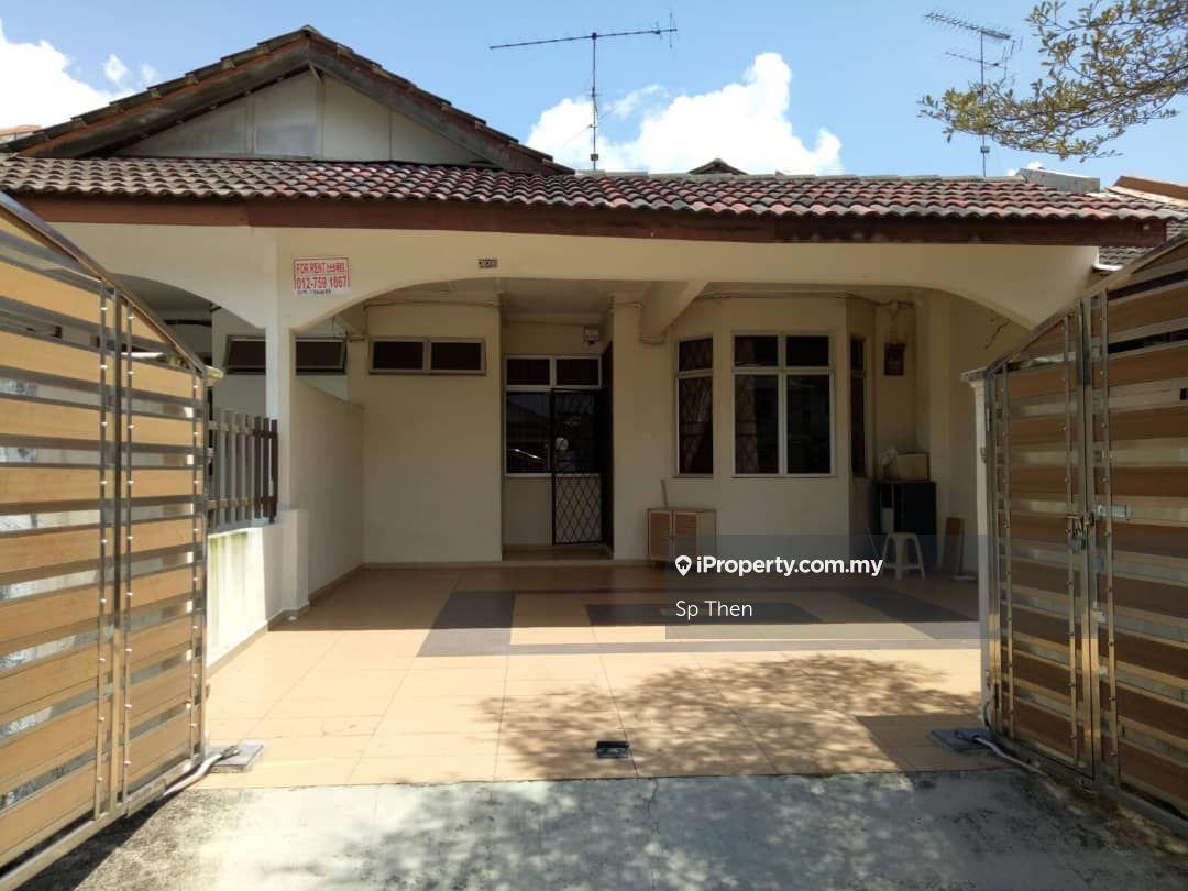 A well renovate ID 1 storey ready move in condition good 4investment