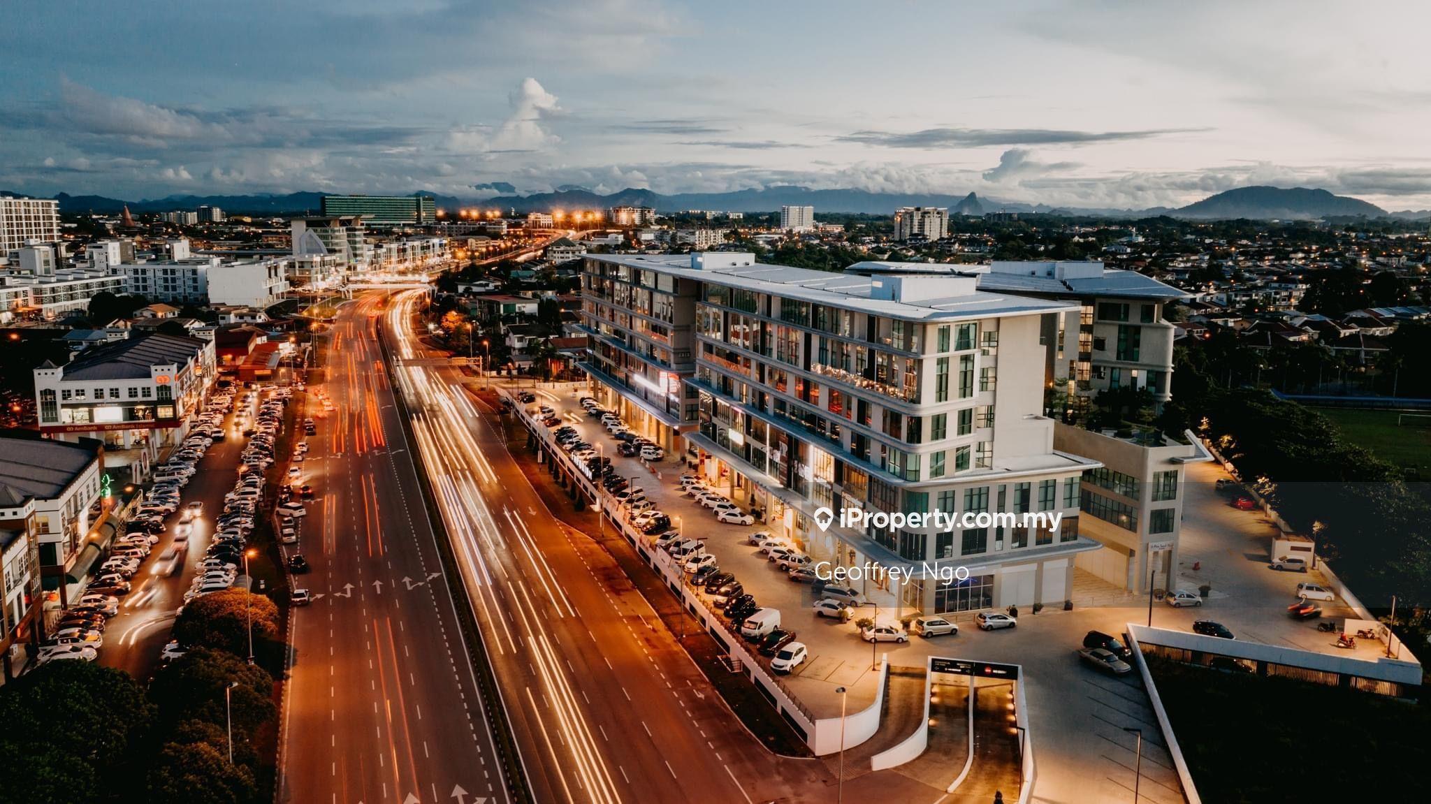 2 Bed 2 Bath Delofts Emporium, Premier 101 Gala City
