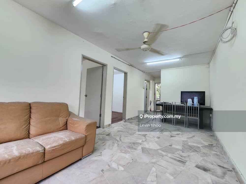 Below Market Pangsapuri Cheras Ria Apartment, Kuala Lumpur ! Corner