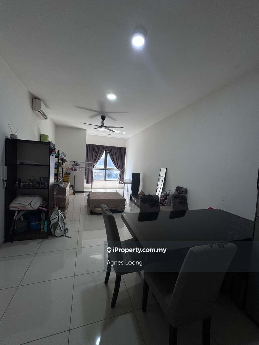 Dsara Sentral Partial Furnished For Rent