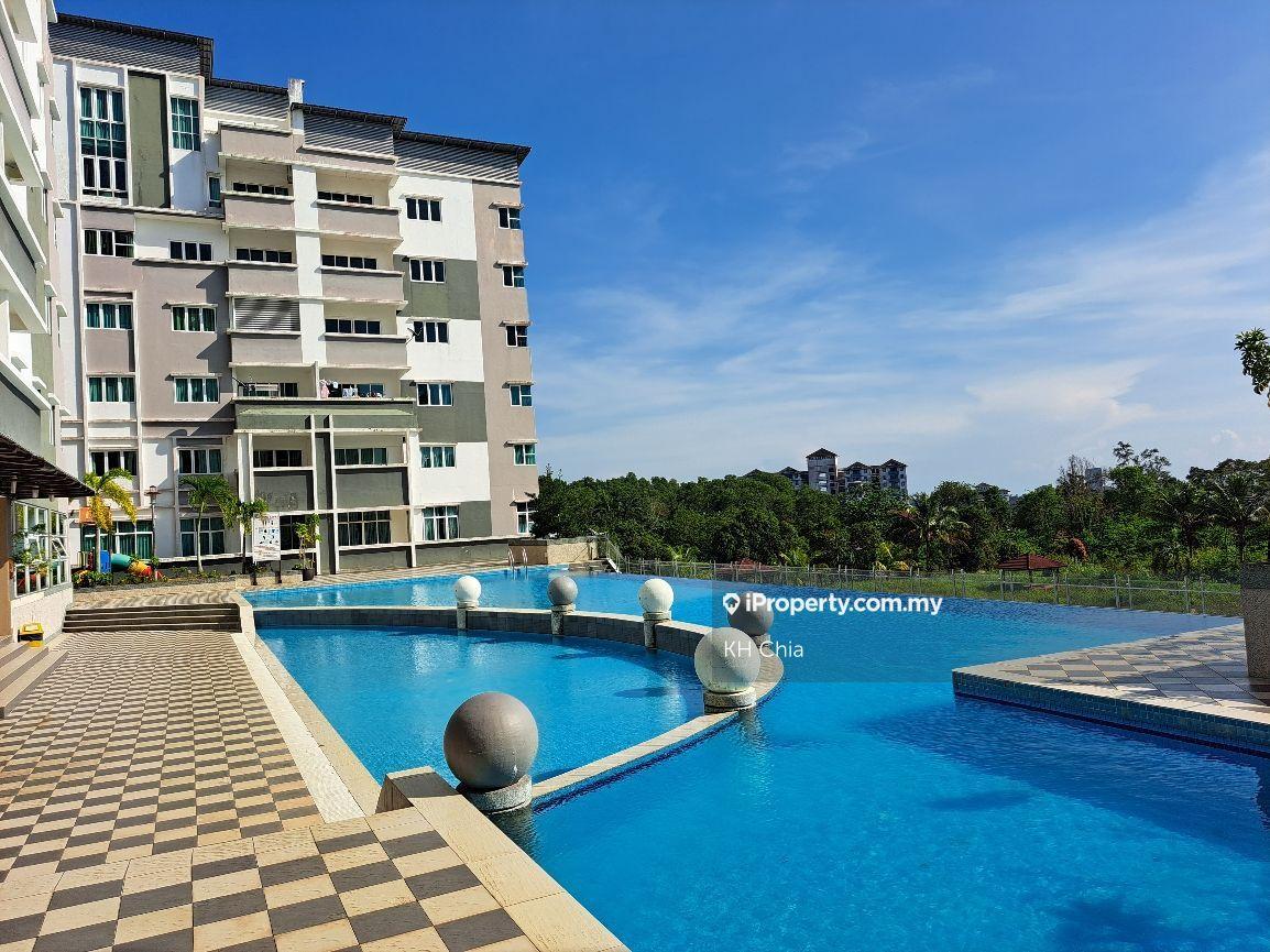 Dembassy 3-bedroom High Floor Unfurnished 