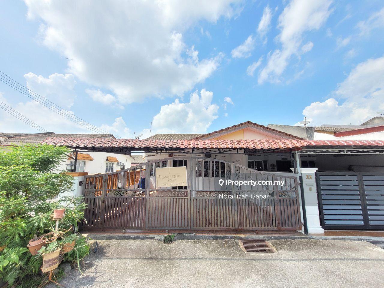 End Lot 1 Storey Terrace @ Taman Nilai Perdana, Nilai