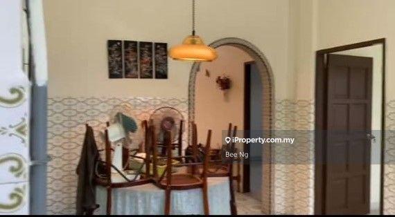 Rumah Pangsa Bukit Sejuang,renovated 3r2b freehold corner lot for sale