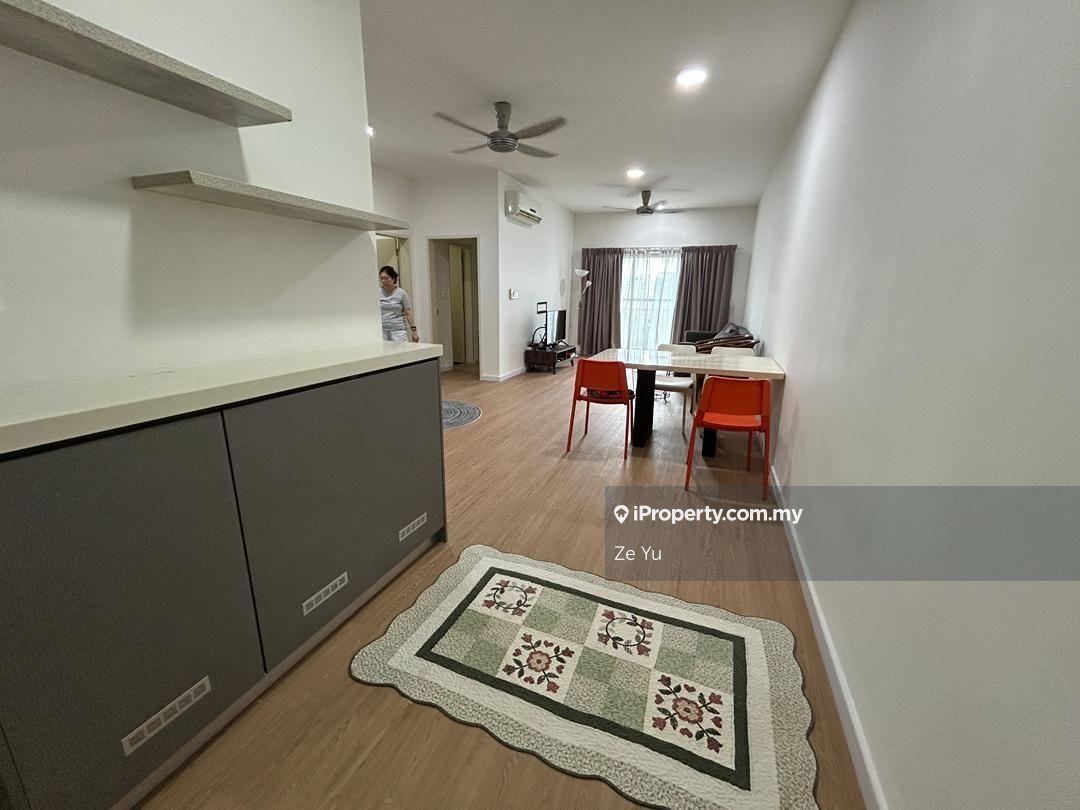 The Holmes, Full Furnished Unit For Rent 