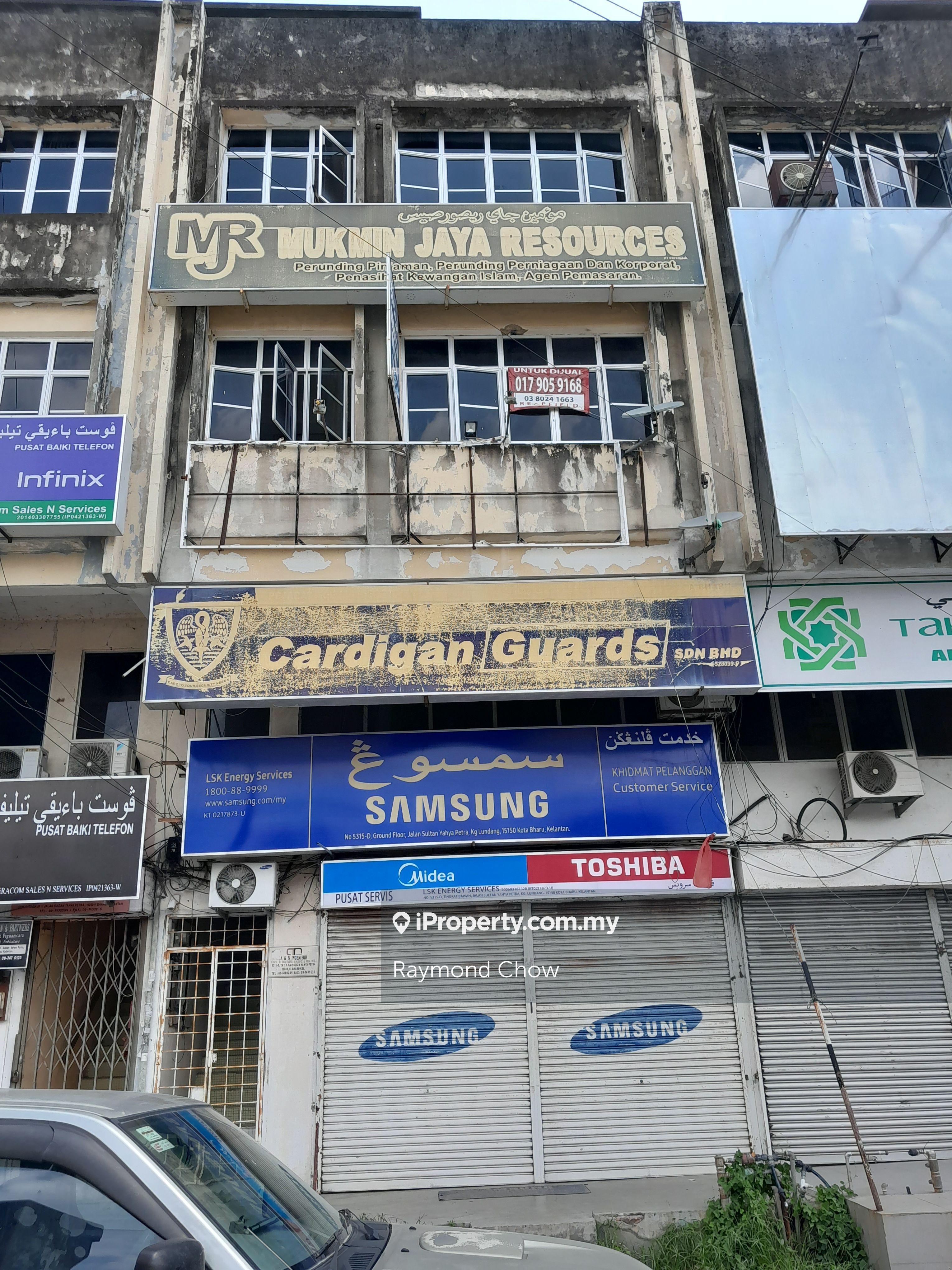 4 storey shop office for sale