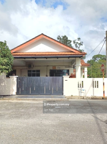 Pandan Perdana Single Storey Endlot Terrace House For  Sale