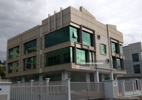 Commercial Semi-D for Rent