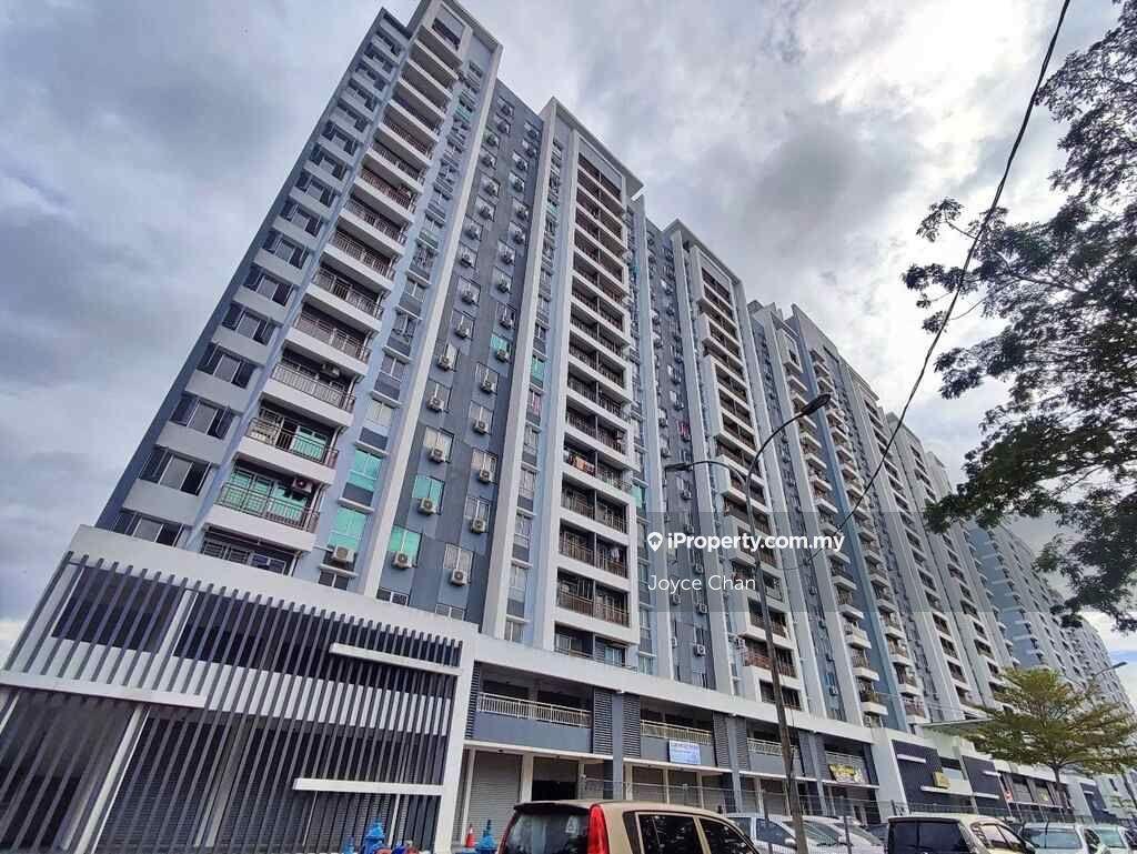Service Apartment - Sentrovue A, Puncak Alam, Selangor 