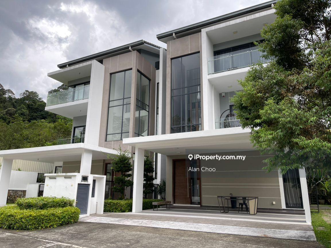 Ampang Hilltop 3 Storey Semi Detached