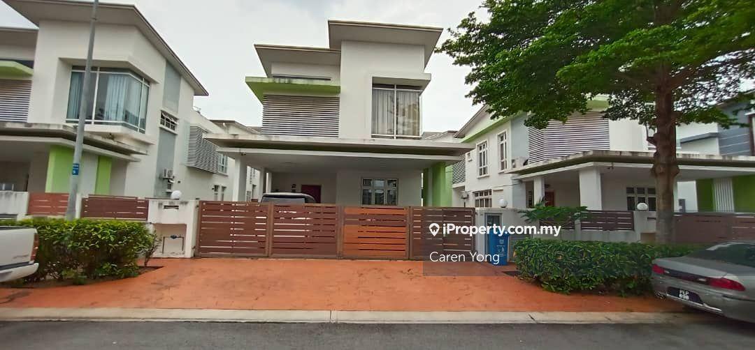 Bungalow for sale @ Casa Idaman , jalan Setia Wawasan , pm for more 