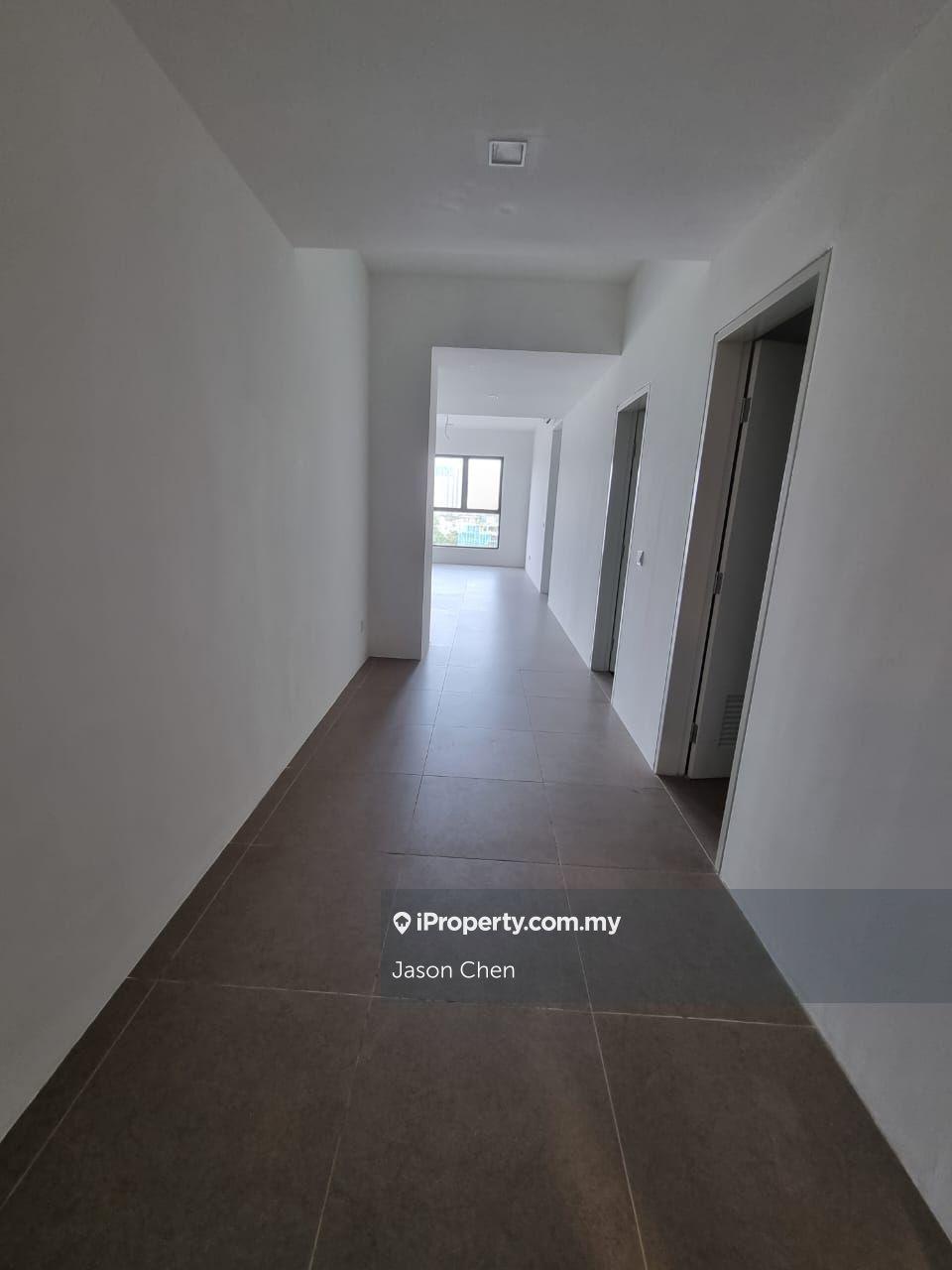 Suite enesta for sale