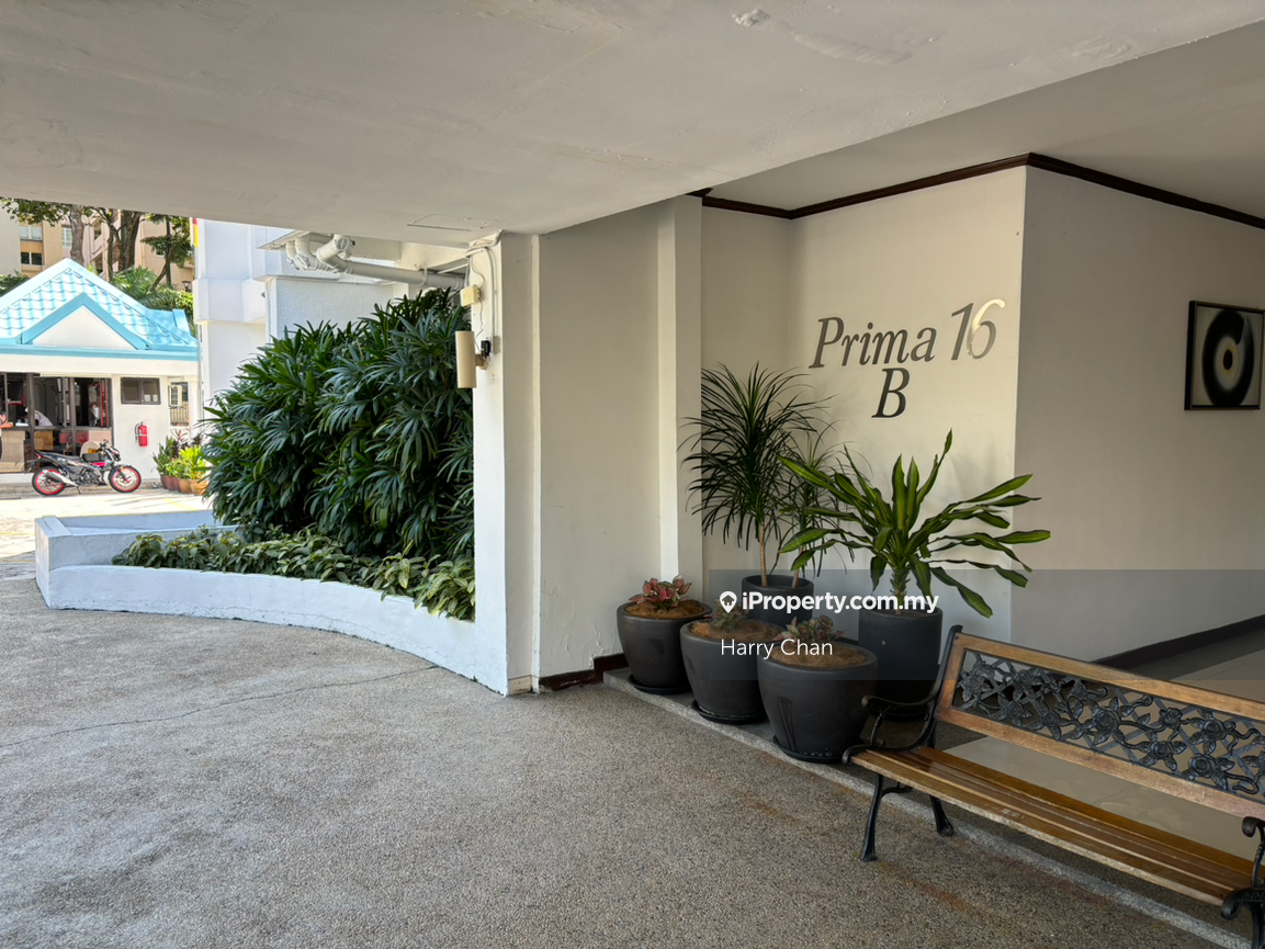 Quiet and nice Prima 16 condo for sale
