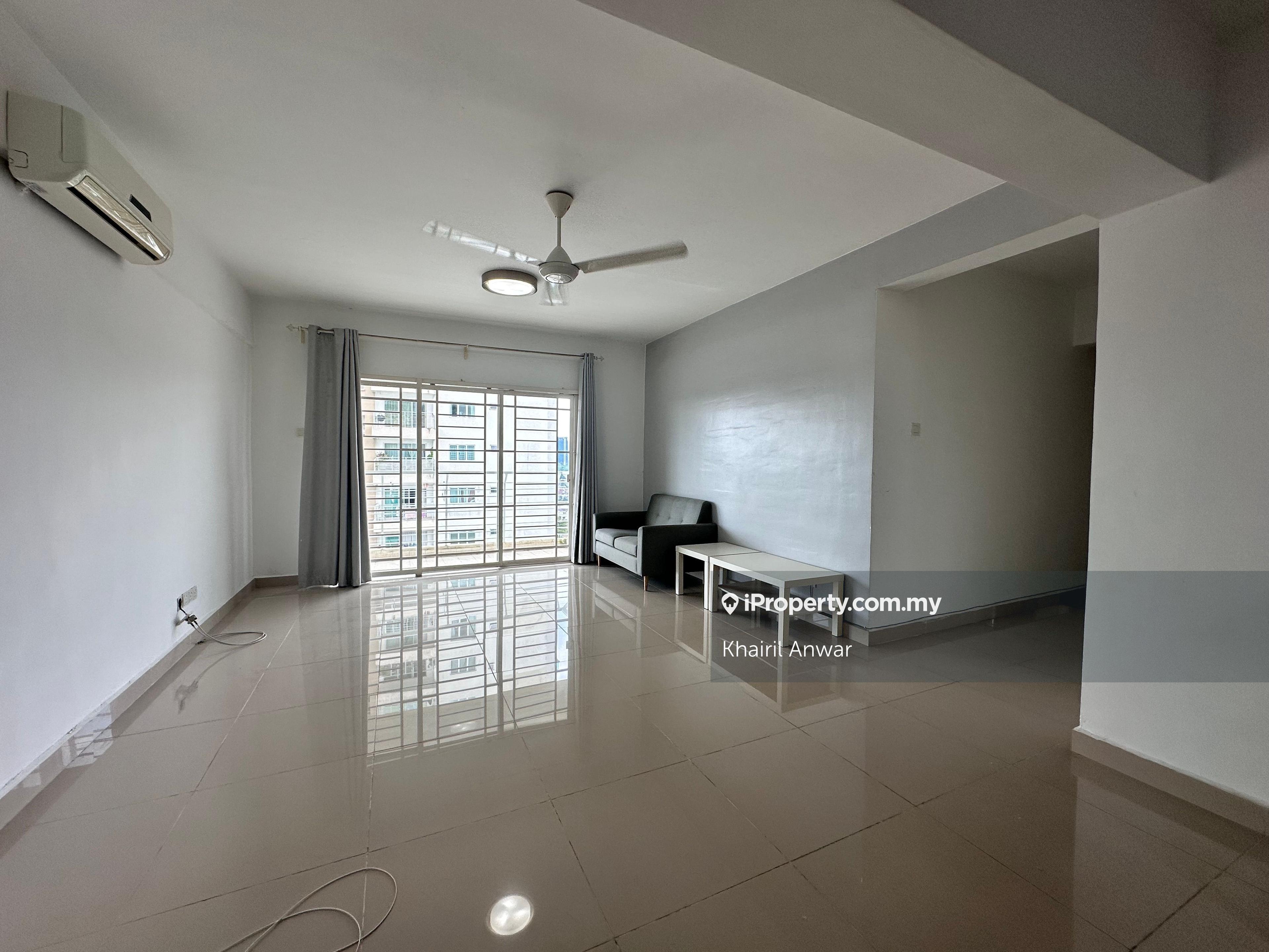 Mas Kiara Corner Unit. Facing pool, penchala and ttdi