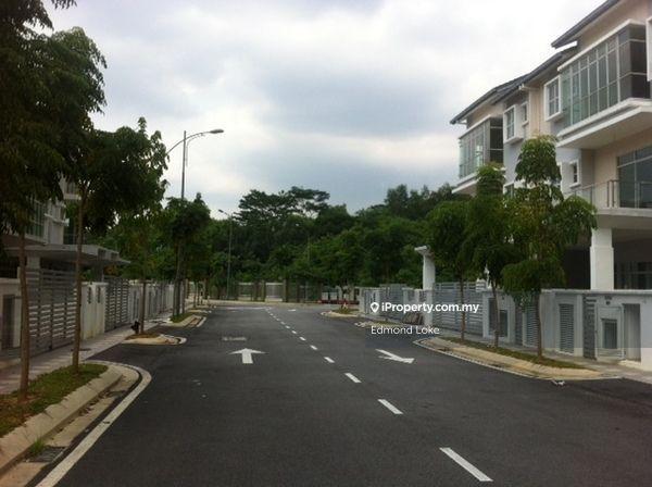 Areca Residence Limited Corner For Sell