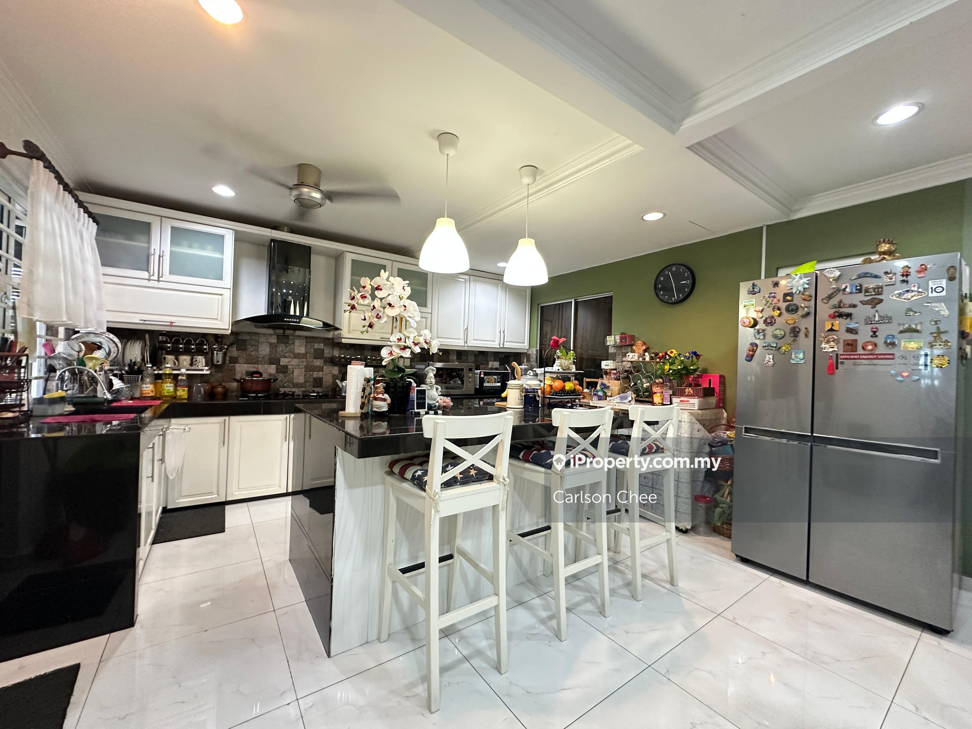 Freehold Subang 22x80, terrace house, renovated, good condition