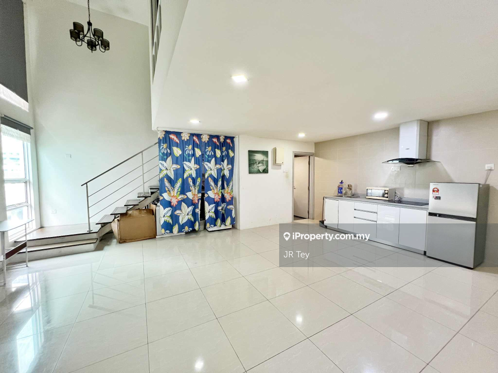 Duplex 1063sf Partly furnish Arte Subang West Seksyen 13 Shah Alam