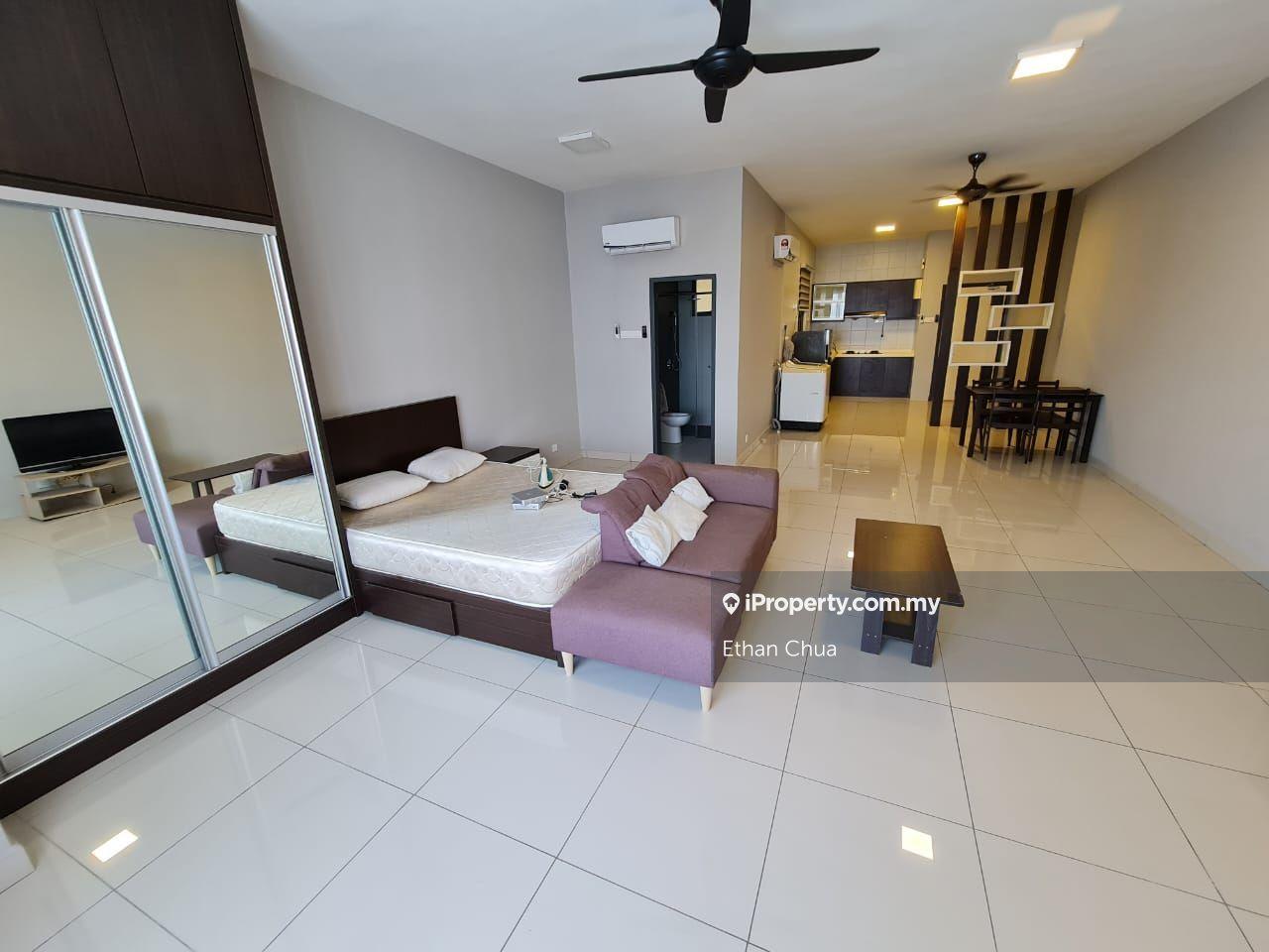 Da Men Cozy studio ready to move in good condition BRT/LRT