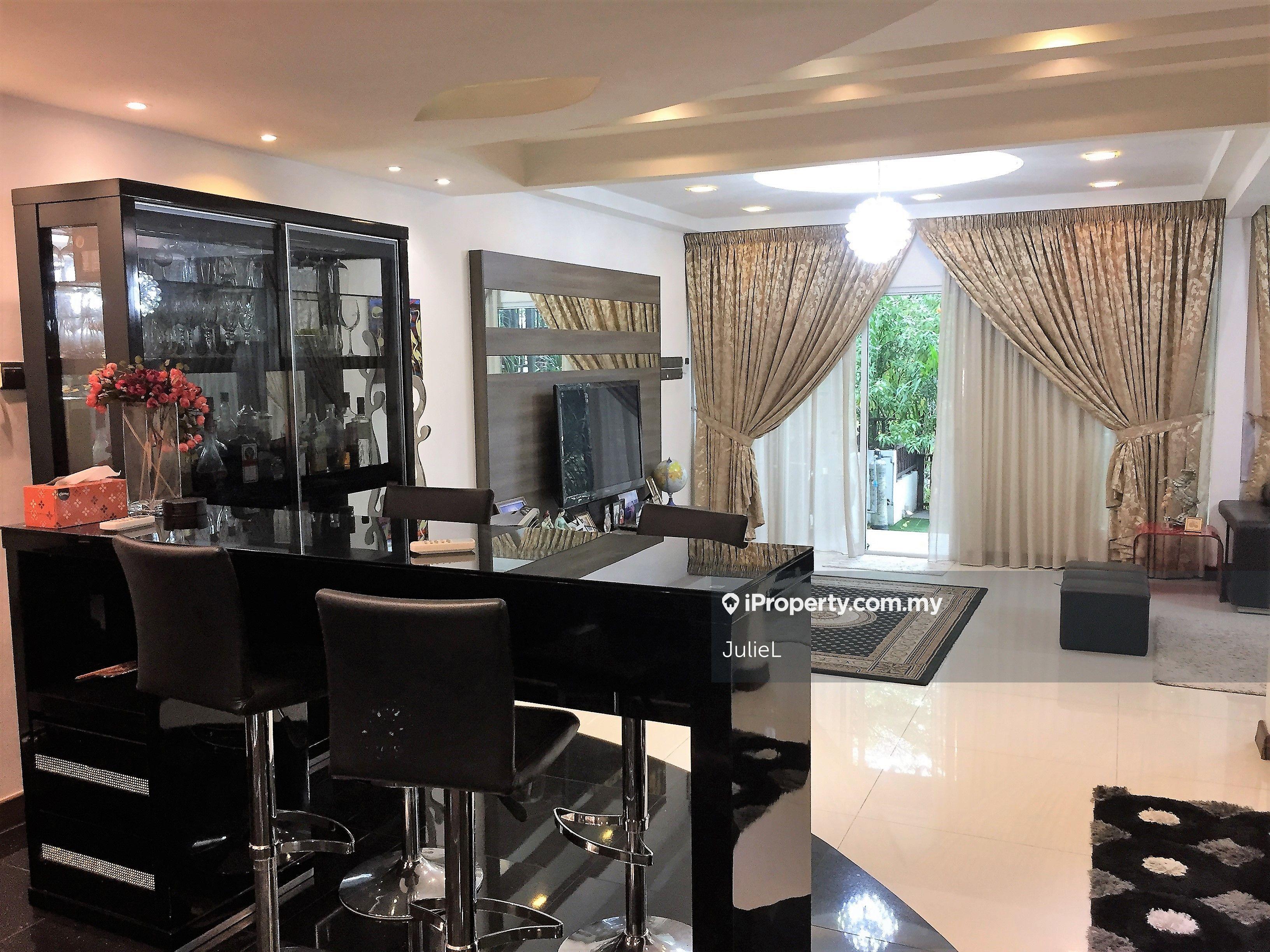 Terrace house for Sale
