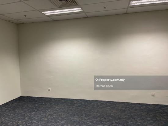 Media gallery image