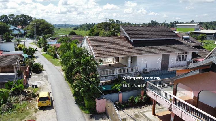 Taman Rakyat, Kubang Kerian, Kota Bharu Bungalow 8 bilik tidur 