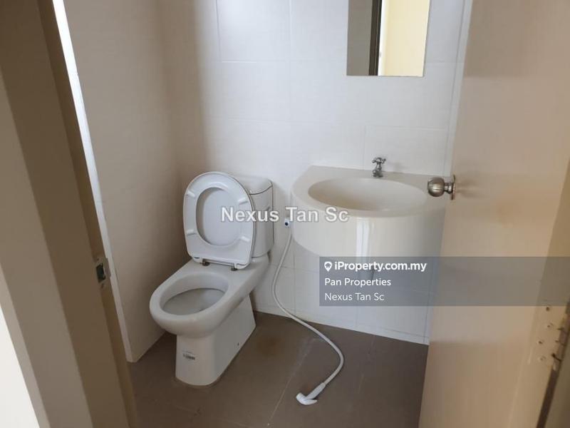 Service Residence for Sale in Platinum Lake PV 21 by Nexus Tan SC - iProperty.com.my
