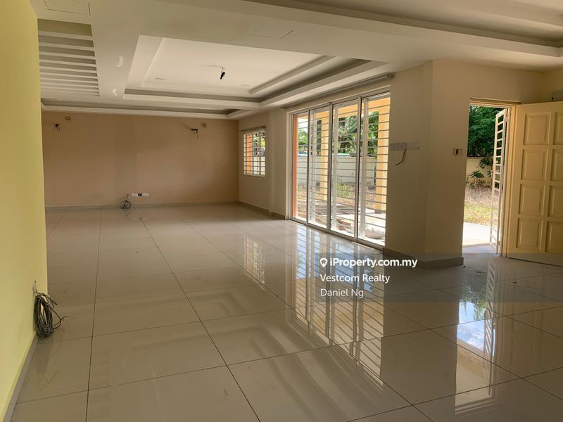 Bungalow House for Sale in Bandar Rinching,Semenyih, Semenyih by Daniel Ng - iProperty.com.my